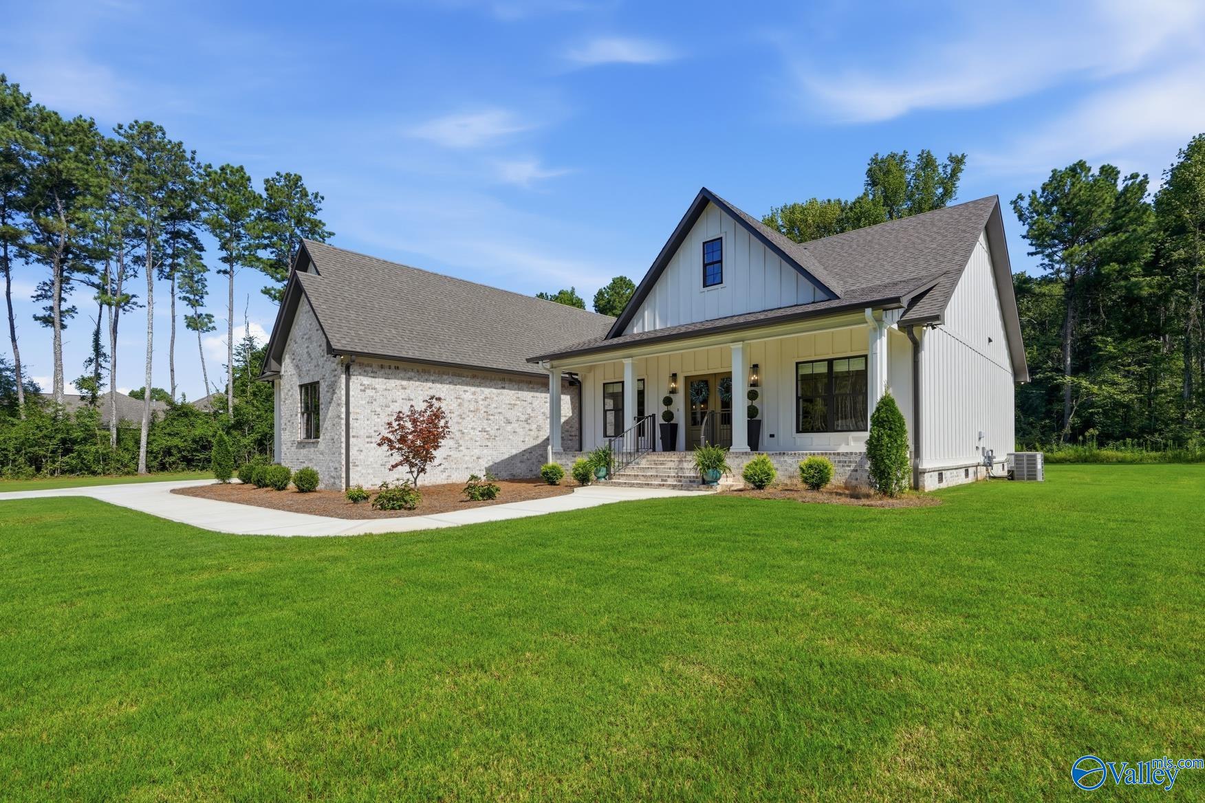 56 Worthington Lane