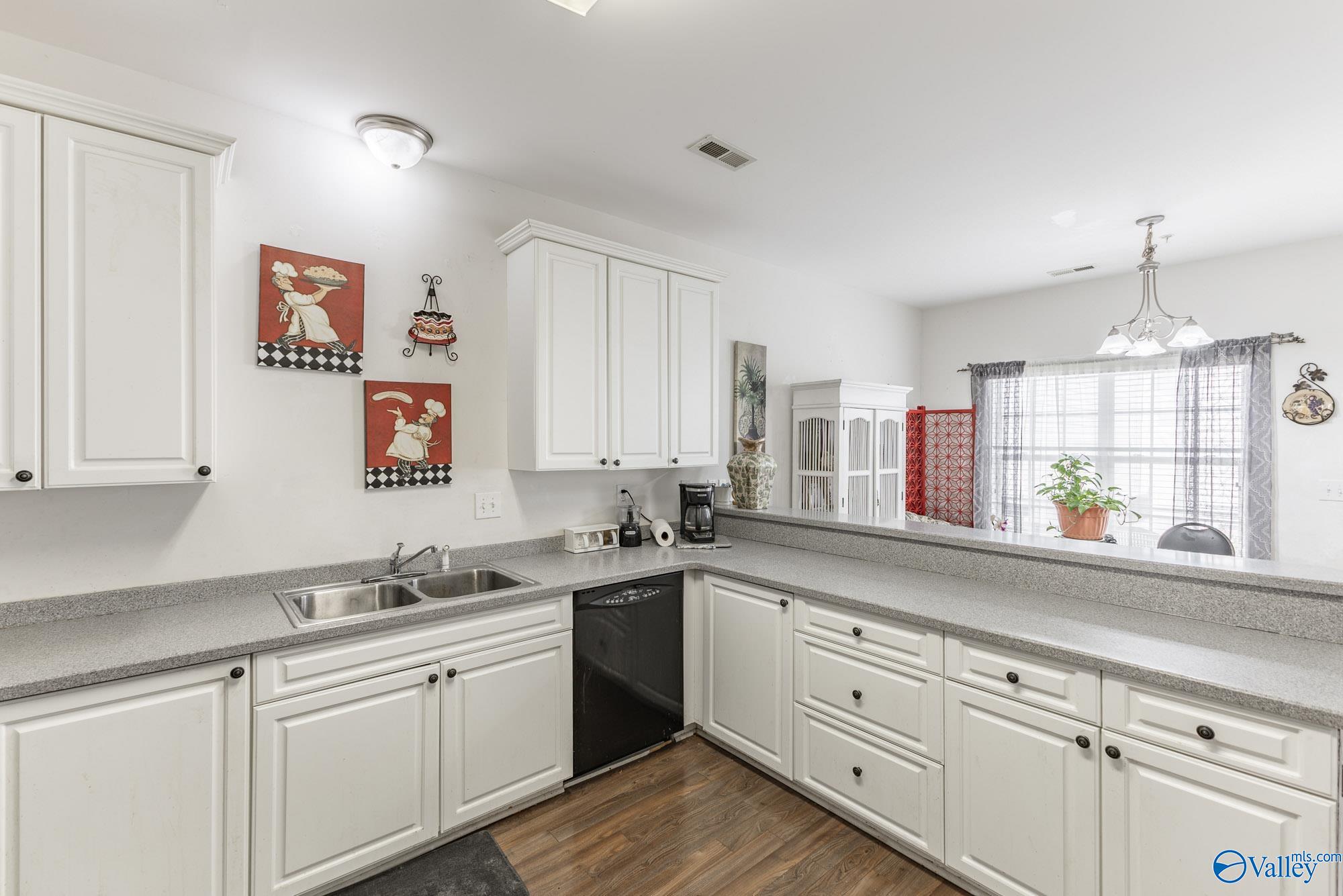 203 Cork Alley 203