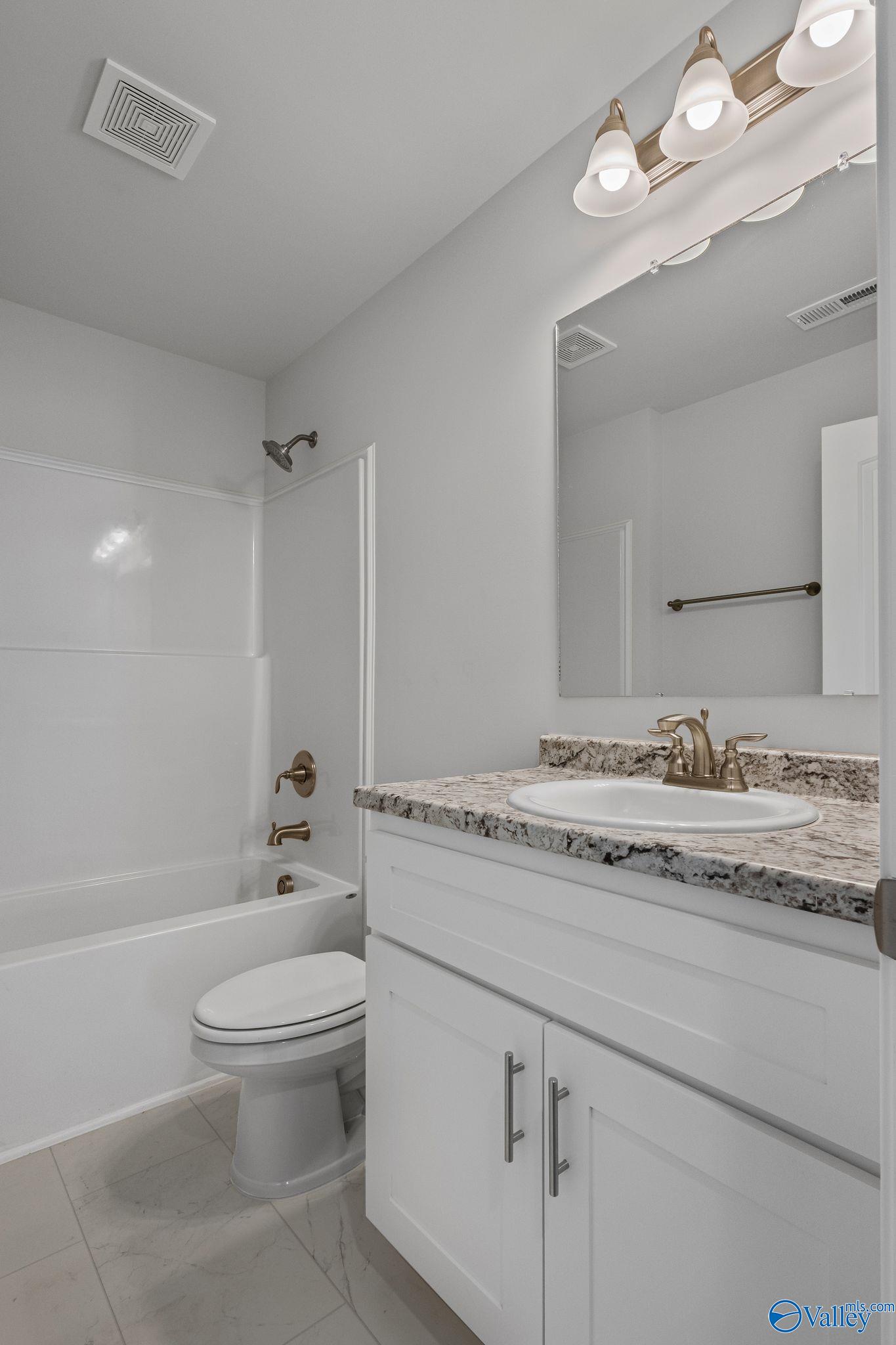 15346 Springbrook Trace, Athens, Alabama image 19