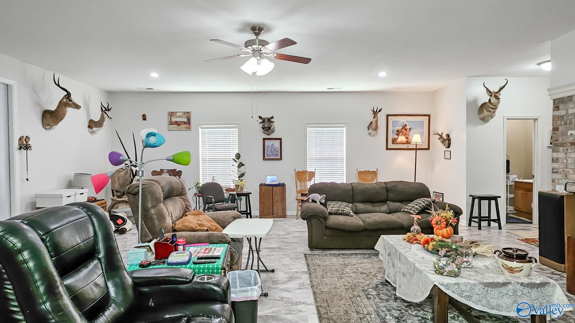 21767 Nelson Road, Elkmont, Alabama image 2