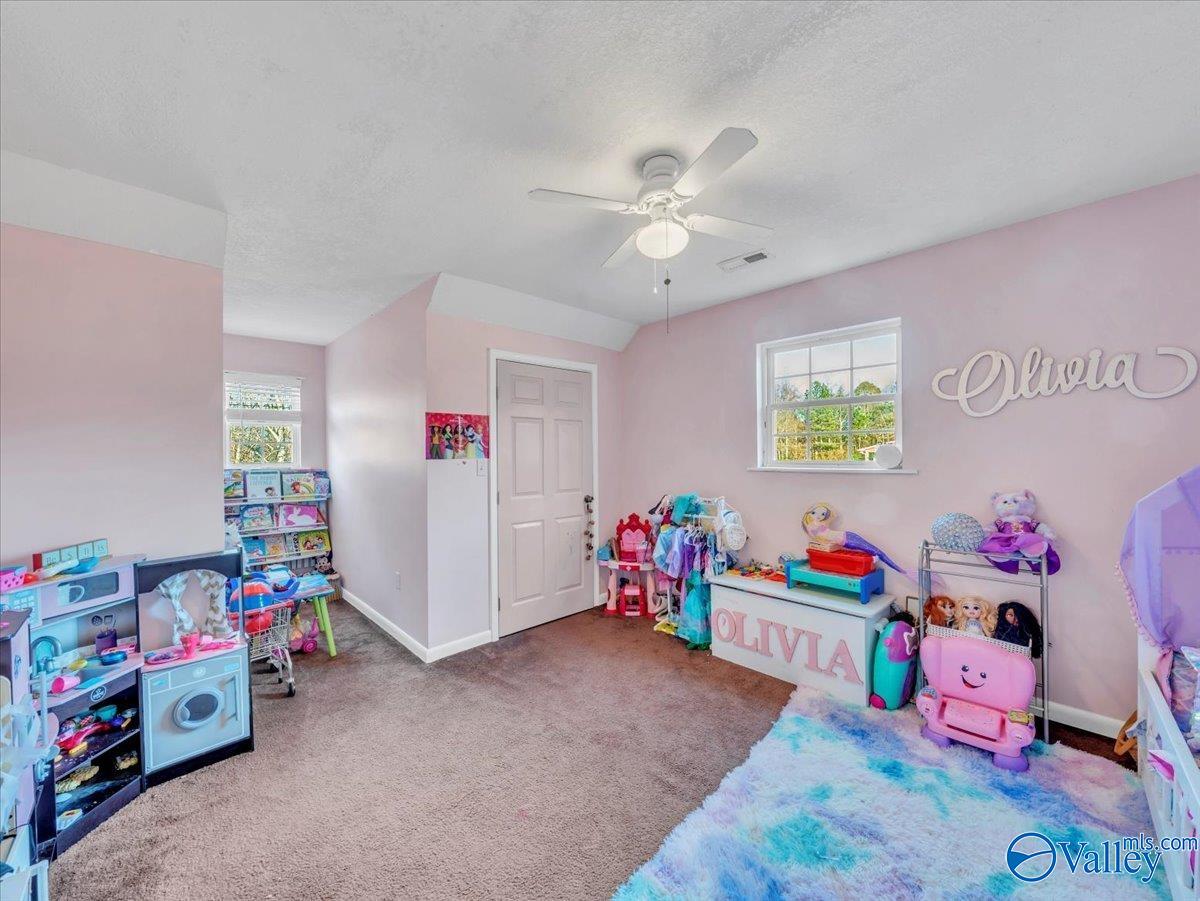 Pisgah, Alabama 35765, United States, 4 Bedrooms Bedrooms, ,3 BathroomsBathrooms,Residential,Active,246275