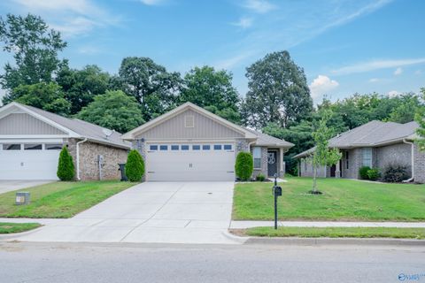 Homes For Sale - 155 Brooklawn Drive<br/> Harvest, AL 35749