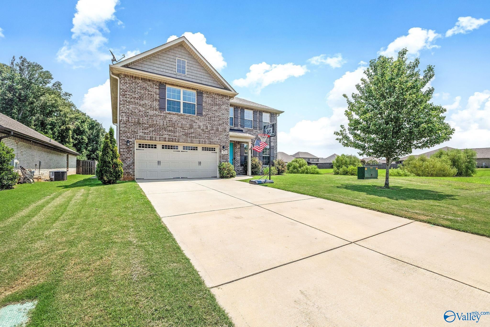 331 Willow Bank Circle