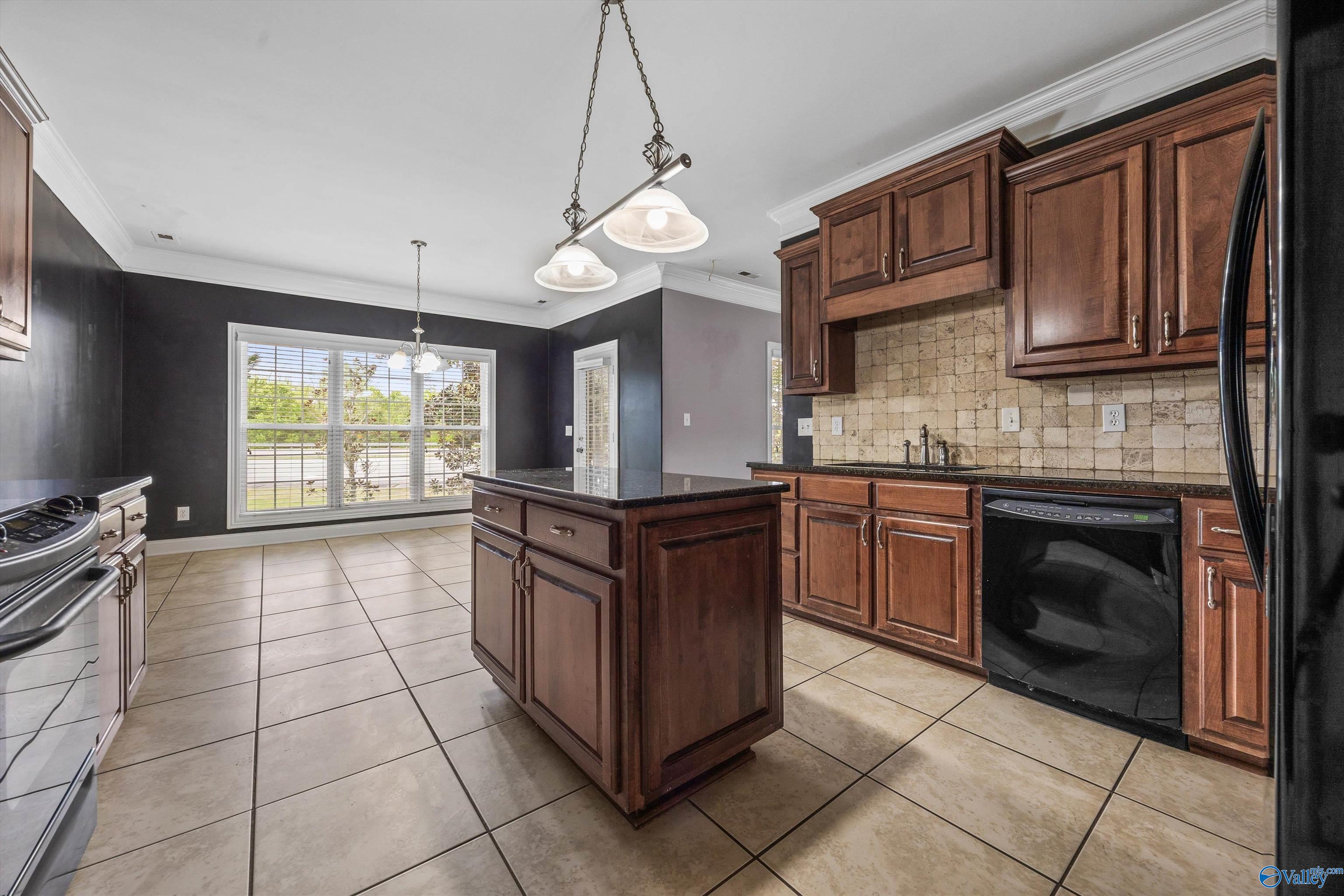 2941 Eastern Shore Drive, Owens Cross Roads, Alabama image 17