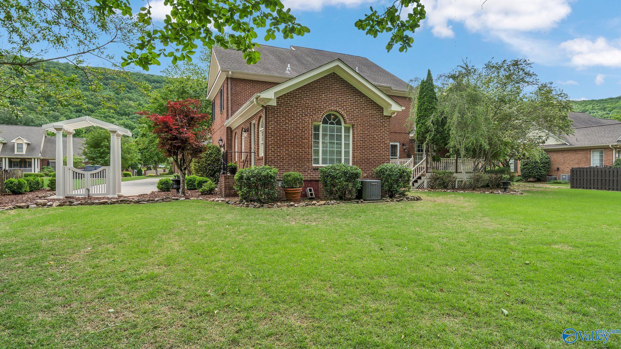 310 Broad Armstrong Drive, Brownsboro, Alabama image 45