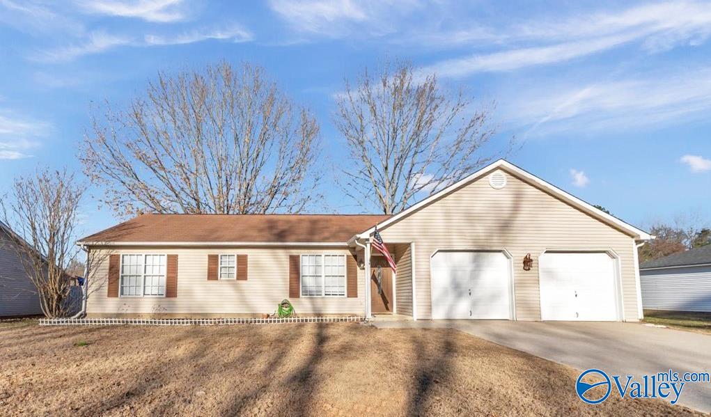 316 Buffalo Creek Drive, Toney, Alabama image 1
