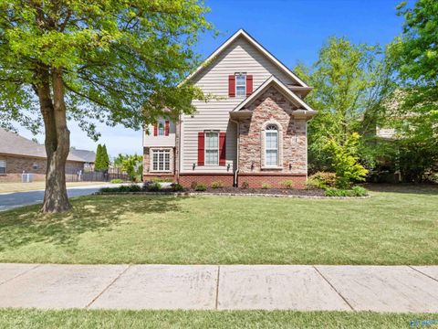 Homes For Sale - 105 Starchase Lane<br/> Madison, AL 35758