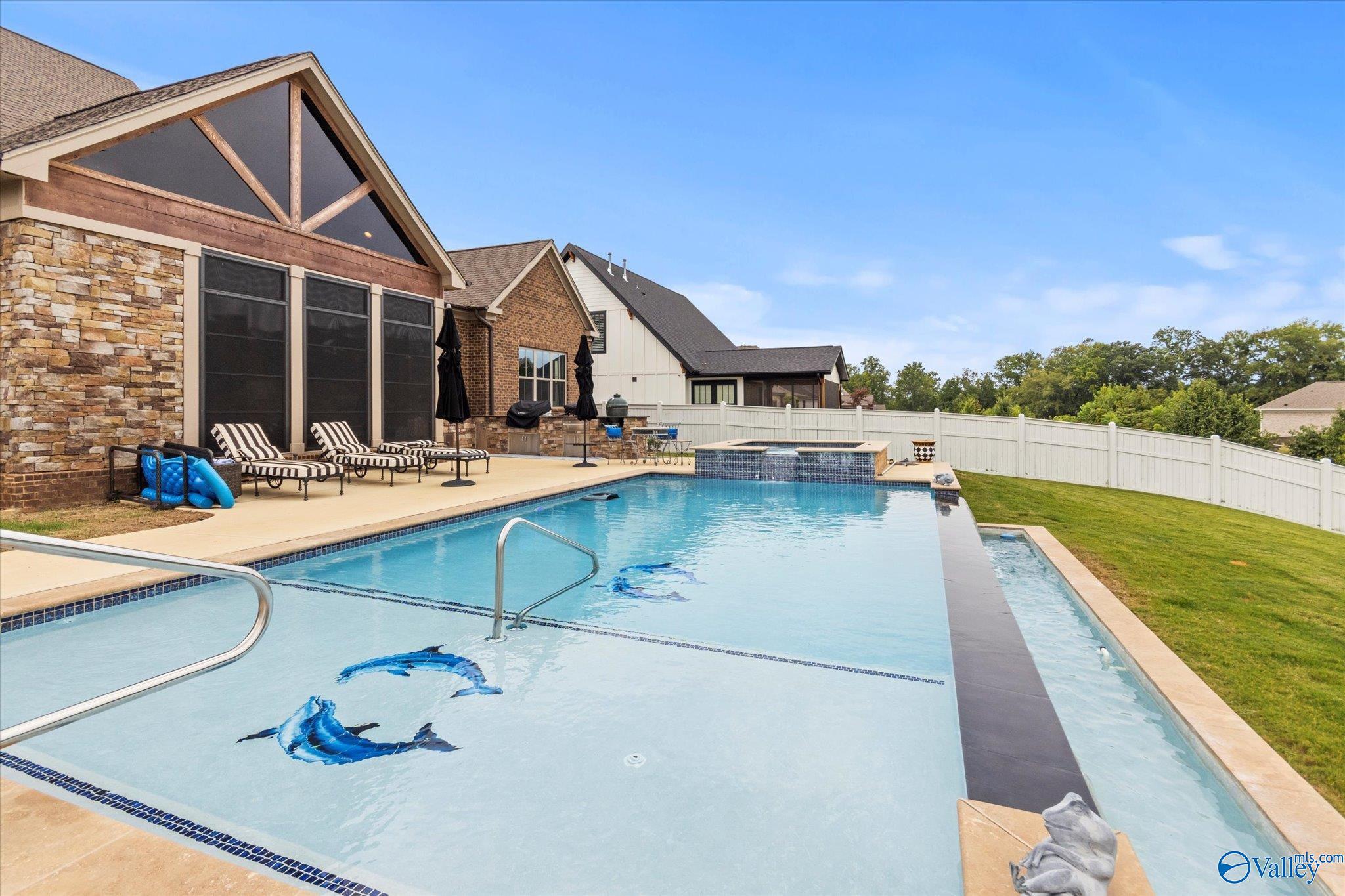 Madison, Alabama, 35757, United States, 4 Bedrooms Bedrooms, ,5 BathroomsBathrooms,Residential,Pending,2041569