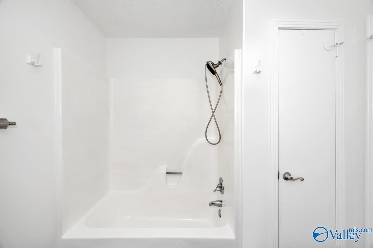 2904 Pulaski Pike, Huntsville, Alabama image 21