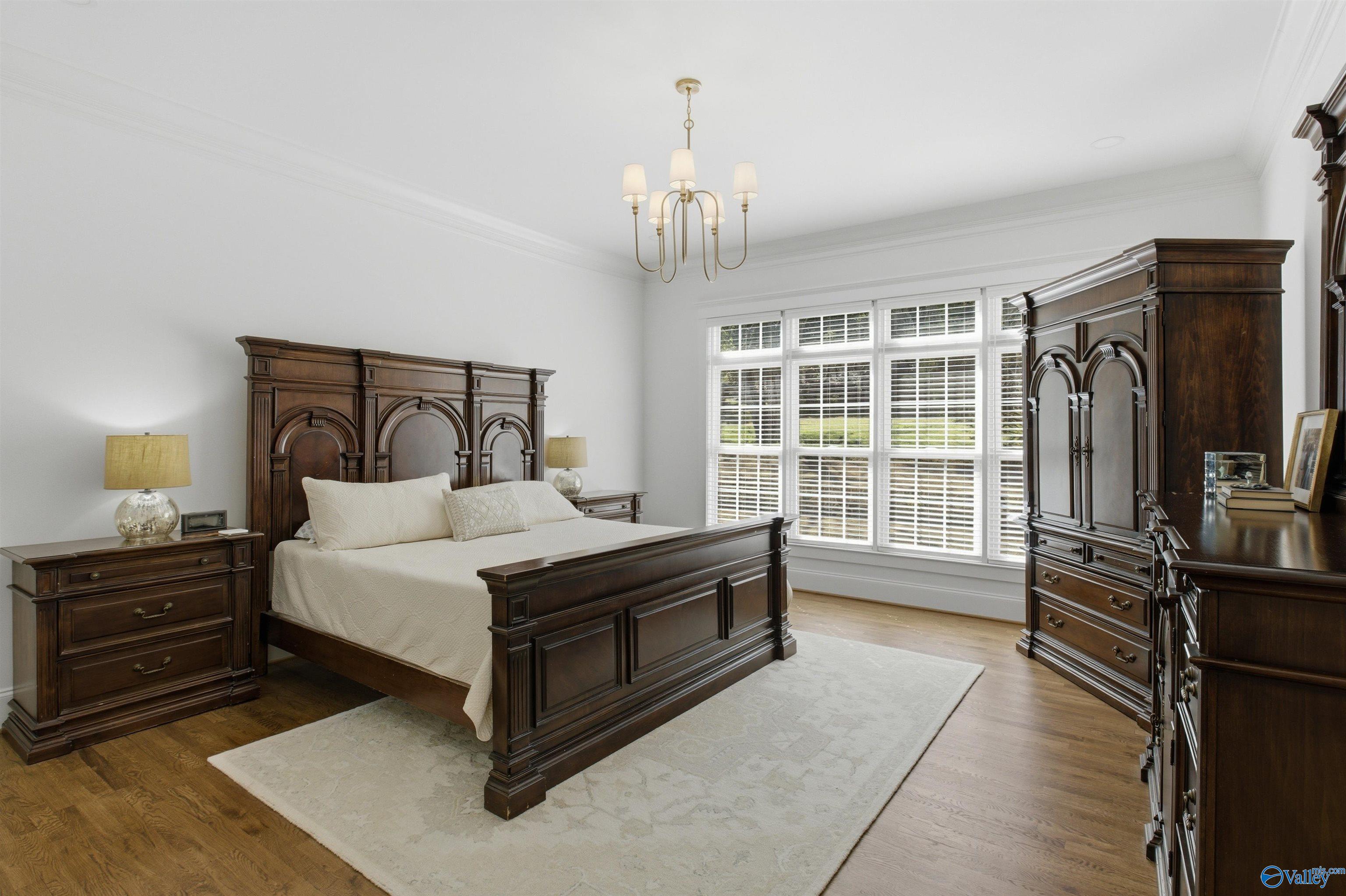Guntersville, Alabama, 35976, United States, 4 Bedrooms Bedrooms, ,7 BathroomsBathrooms,Residential,Active,2028230