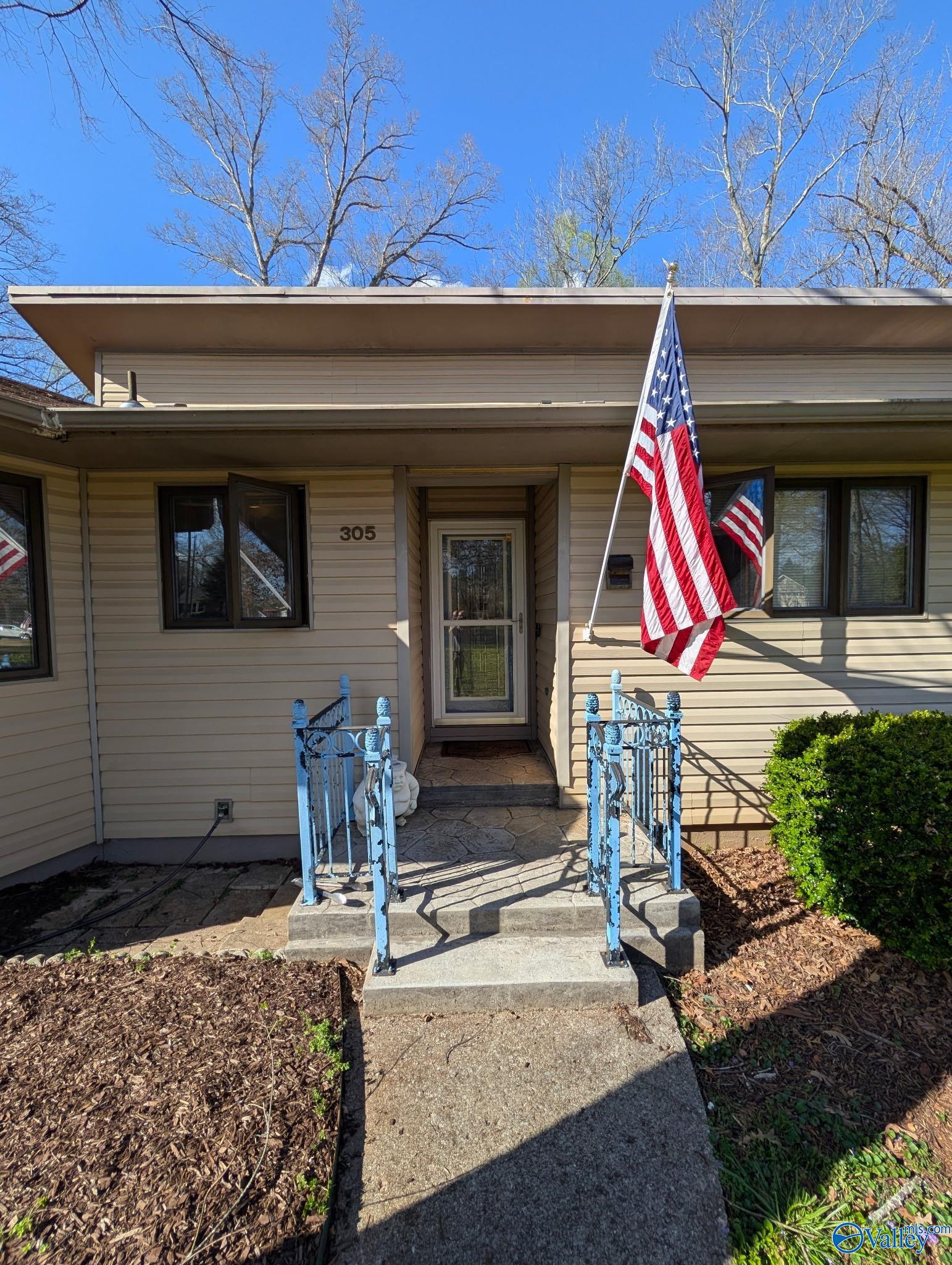 305 NE Riverside Drive, Huntsville, Alabama image 4