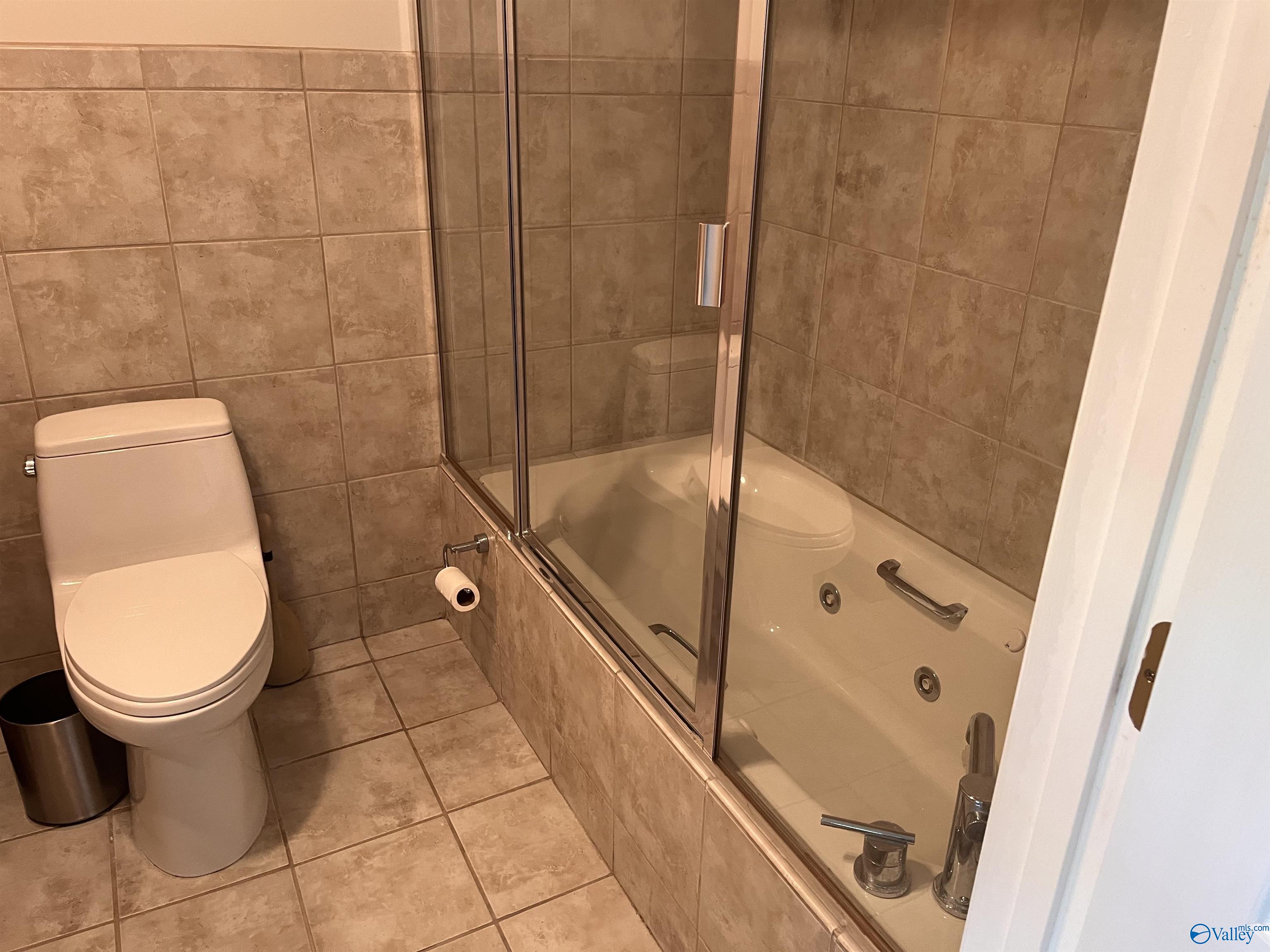 305 NE Riverside Drive, Huntsville, Alabama image 20