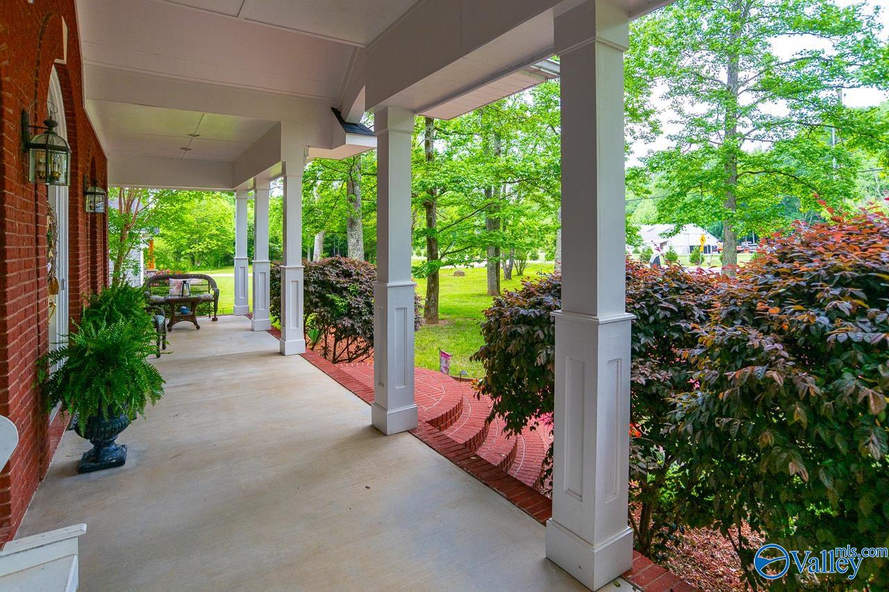 291 Dug Hill Road, Brownsboro, Alabama image 7