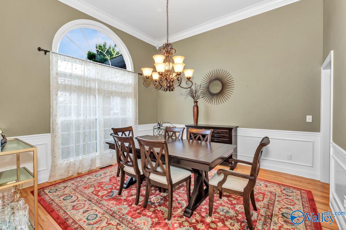 230 Bishop Farm Way NW