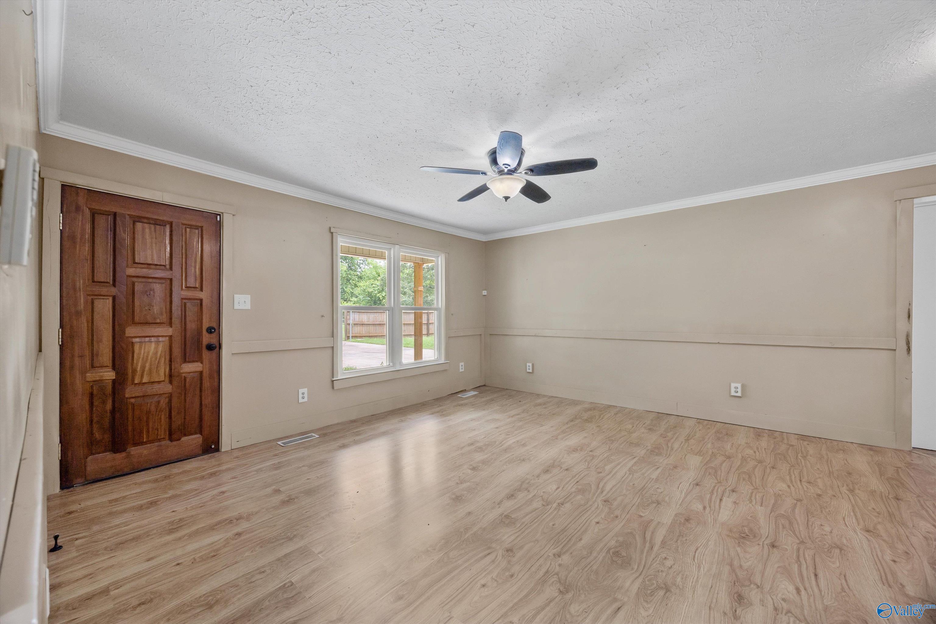 16712 Brooks Drive, Athens, Alabama image 4