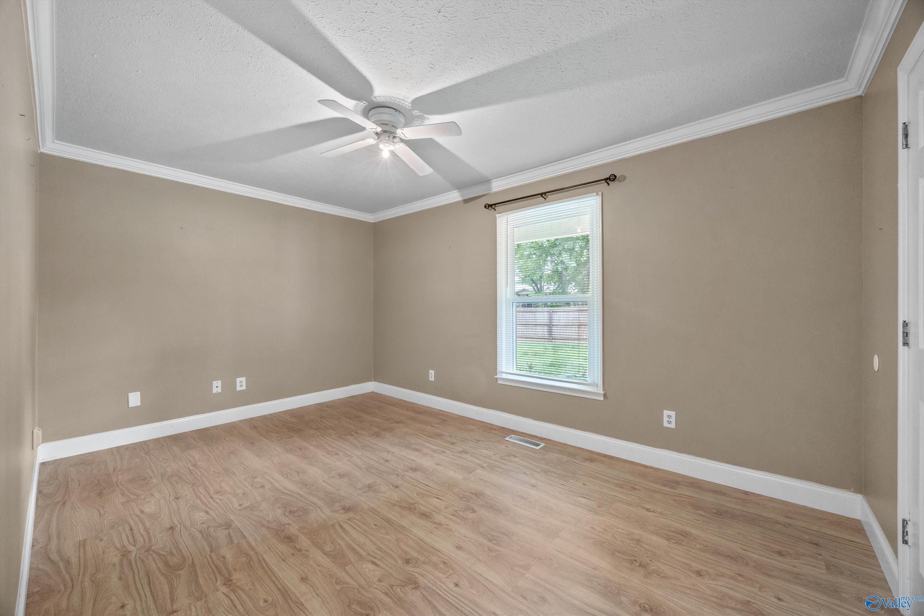 16712 Brooks Drive, Athens, Alabama image 12