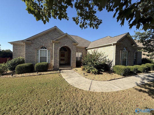 102 OPHELIA CIR, HARVEST, AL 35749 - Image 682d88a3085faa5ef5b2199e69b42f13/28400553