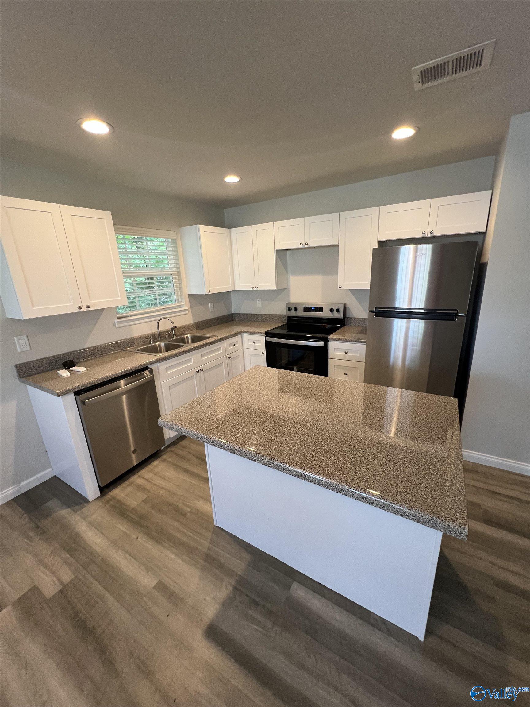 511 Hoke Street, Gadsden, Alabama image 2