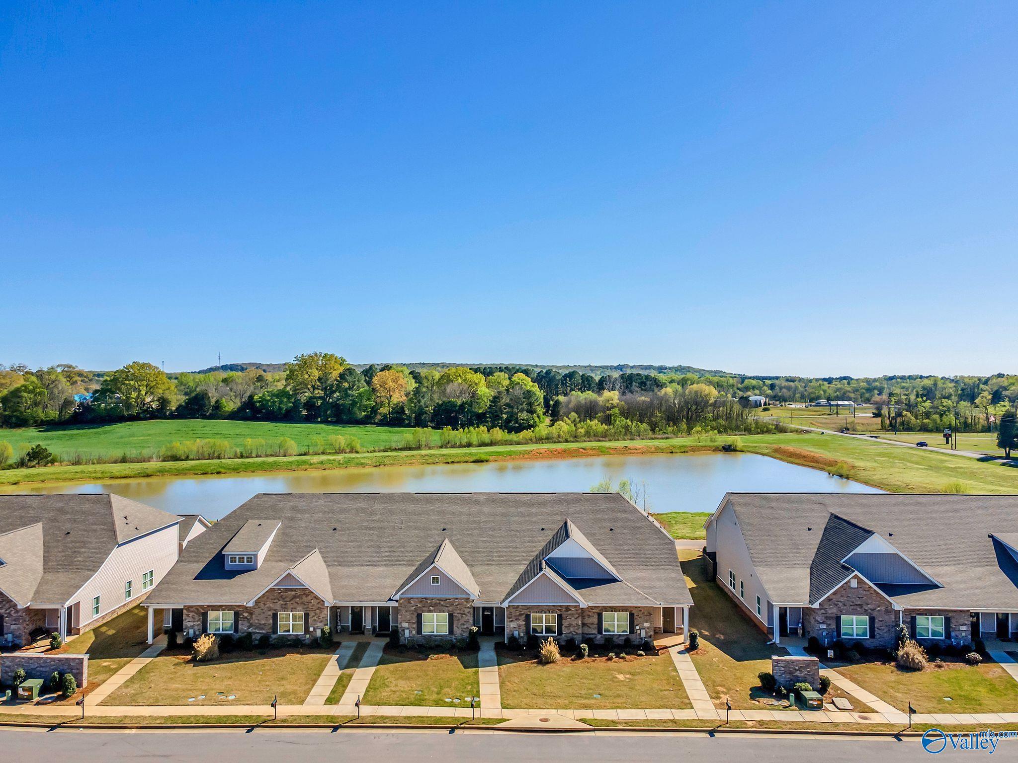 3221 Mcclellan Way SE