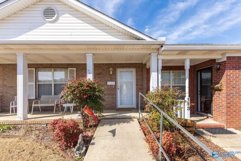 Townhouse For Sale - 111 Sycamore Place<br/> Limestone County, Athens, AL 35611