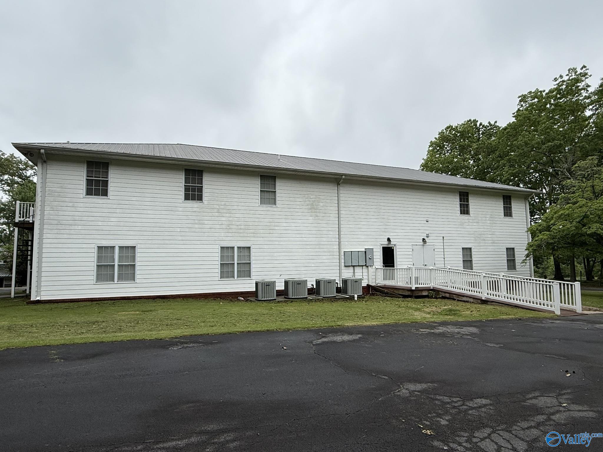 Bryant, Alabama 35958, United States, ,4 BathroomsBathrooms,Commercial,Active,129464