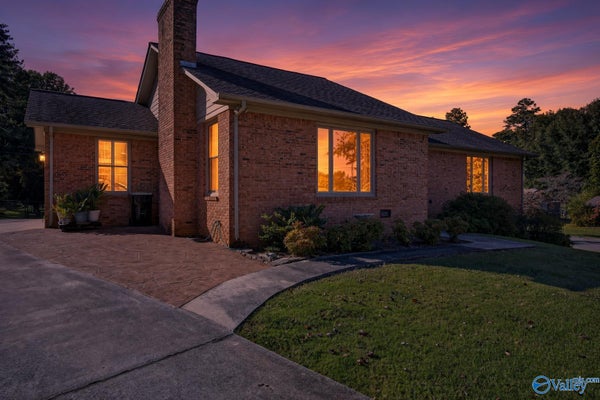911 VIOLET AVE NW, CULLMAN, AL 35055 - Image 68d454b9aa5eb5a08c0628f474b16dd7/1699415241