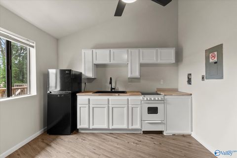 Condo For Rent - 3801 Triana Blvd #13<br/> Huntsville, AL 35805