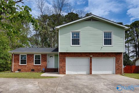 Homes For Sale - 2904 Pulaski Pike<br/> Huntsville, AL 35810