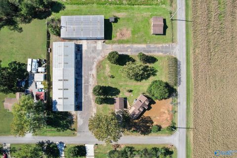 Photo of 5051 Garner Road, Huntsville, AL 35806 (MLS # 21902355) Photo of 5051 Garner Road, Huntsville, AL 35806 (MLS # 21902355)