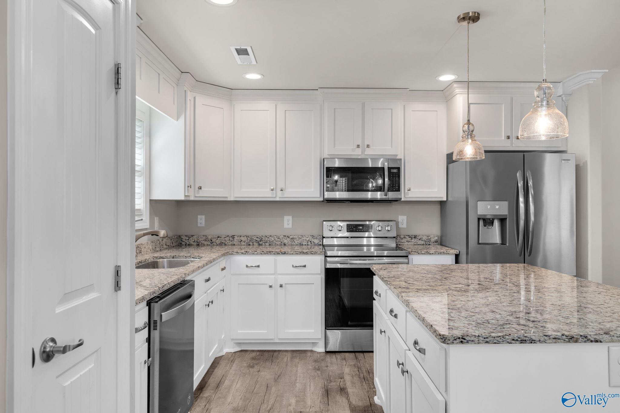 16118 Blackburn Lane