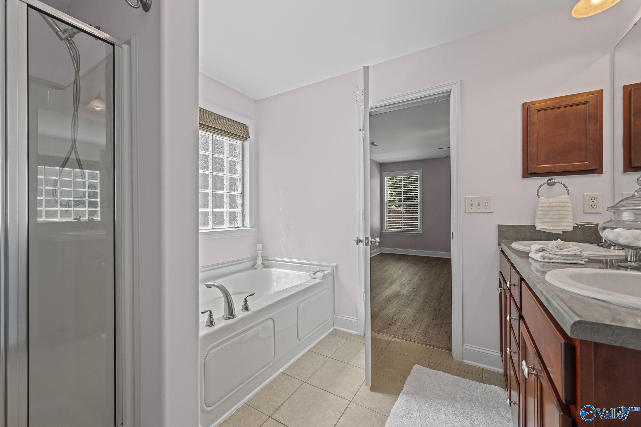 129 Alderwood Drive, Madison, Alabama image 21