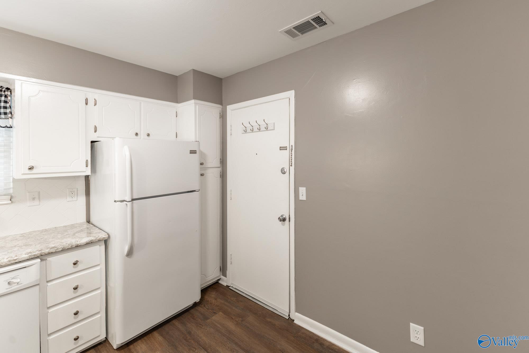 8207 Bailey Cove Road SE Unit C