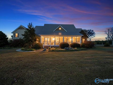 Vacant Land For Sale - 3297 Hambrick Drive<br/> Marshall County, Boaz, AL 35957