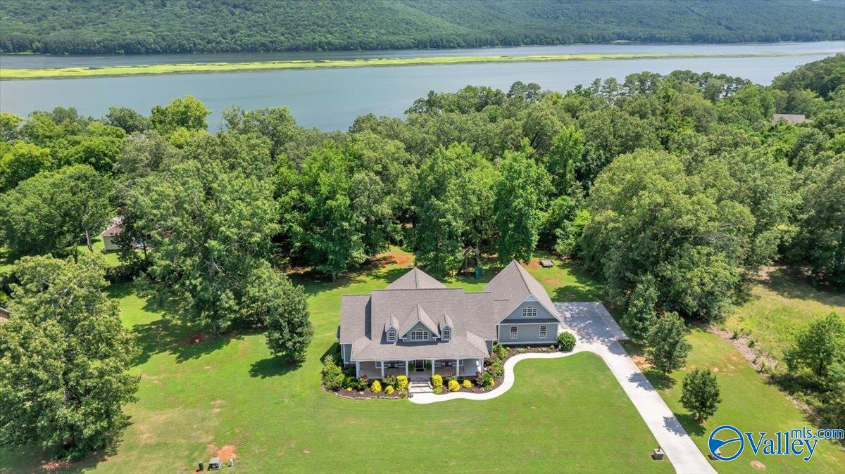 2339 Lookout Mountain Drive