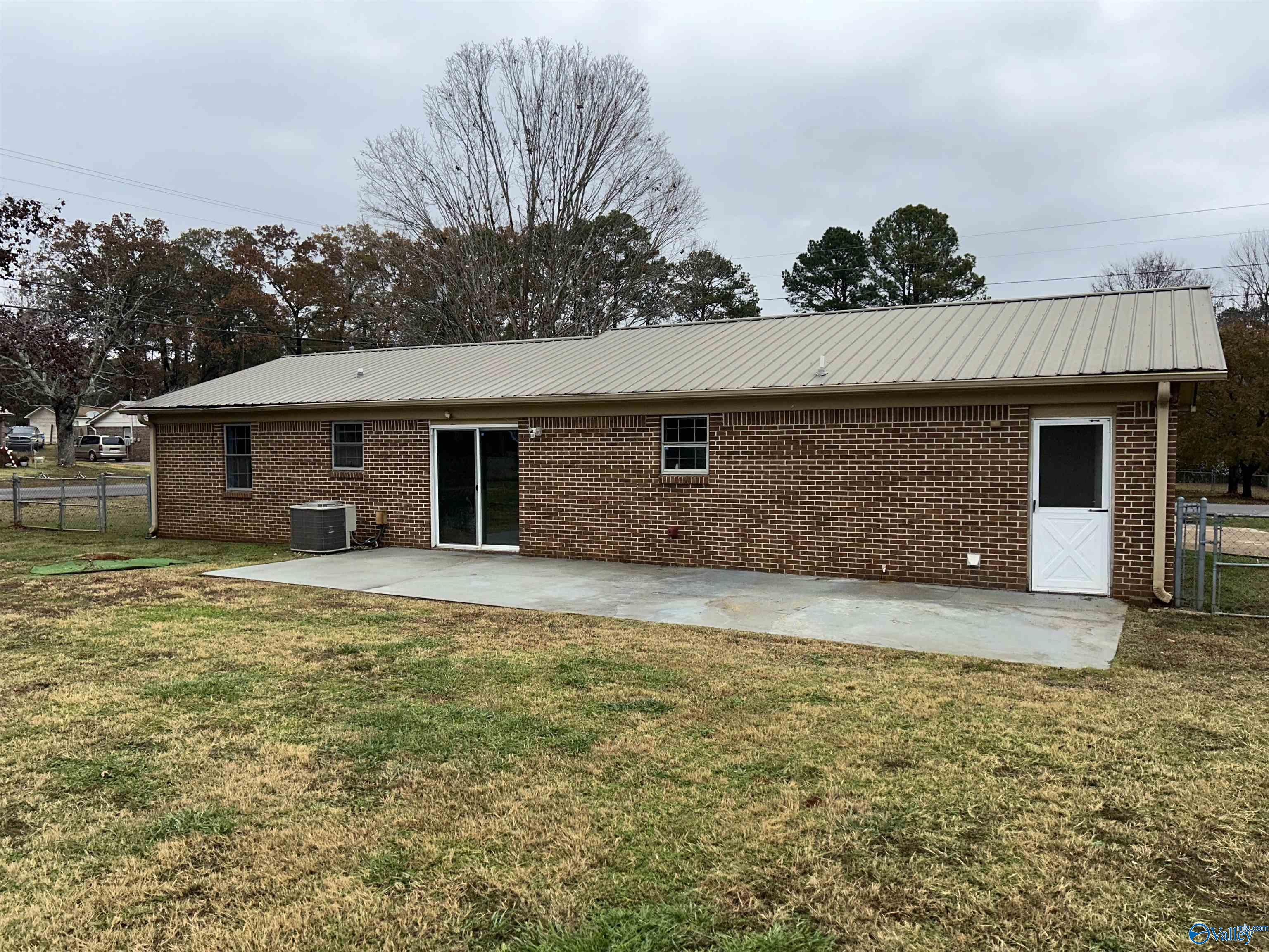 393 Canadian Drive, Scottsboro, Alabama image 2