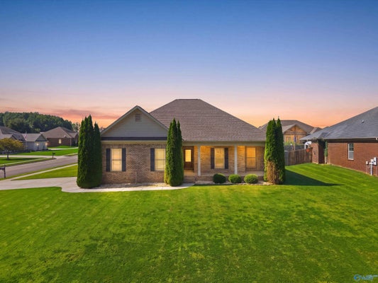 101 BIRCH FALLS DR, HAZEL GREEN, AL 35750 - Image 6a488c8ca4cfec2b34818016d9d28ba7/947190185