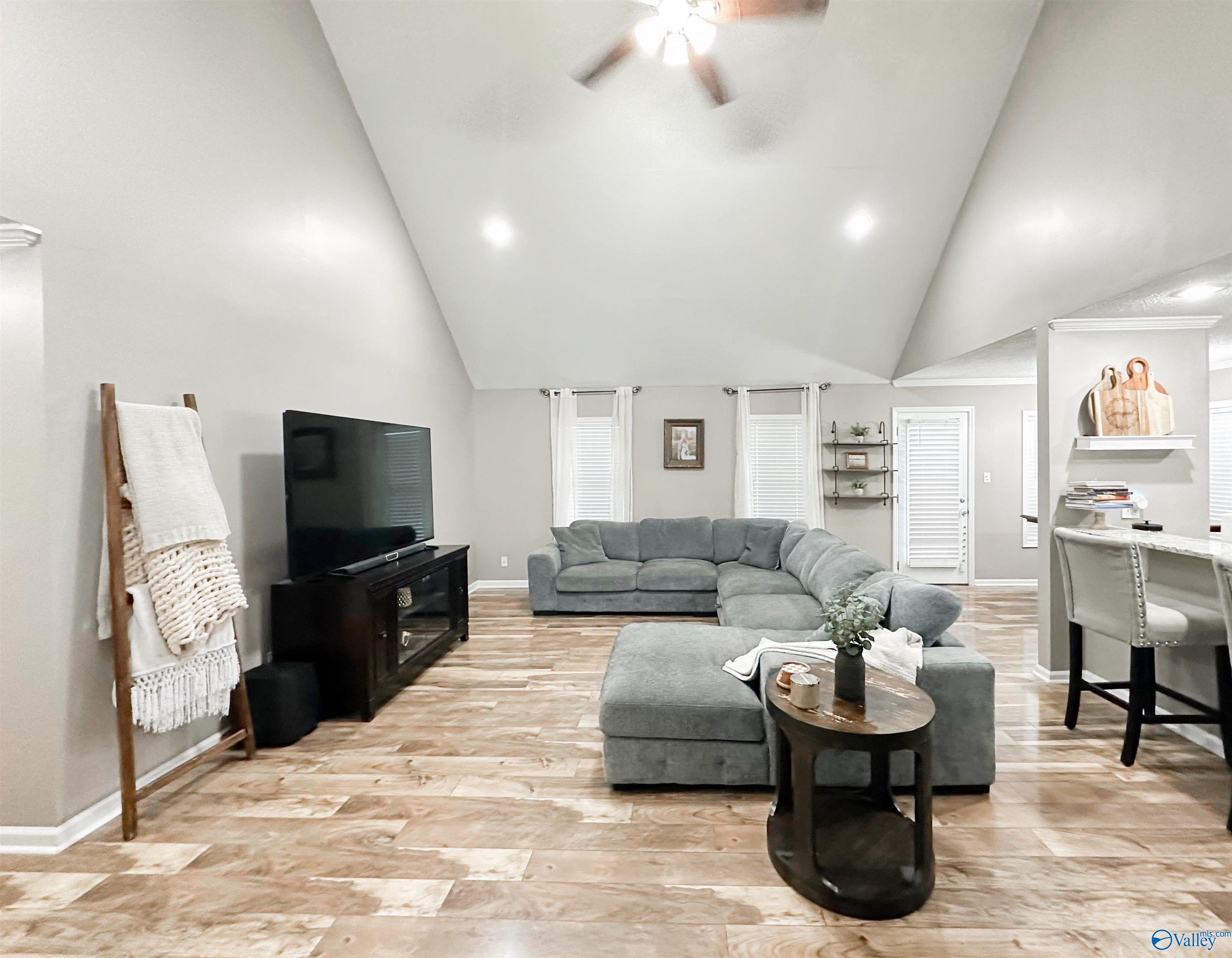108 Mountain Home Road, Trinity, Alabama image 2