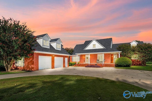 400 PLANTATION POINTE RD, SCOTTSBORO, AL 35768 - Image 6a7efcc314b625809a863dee842dff61/4153848102
