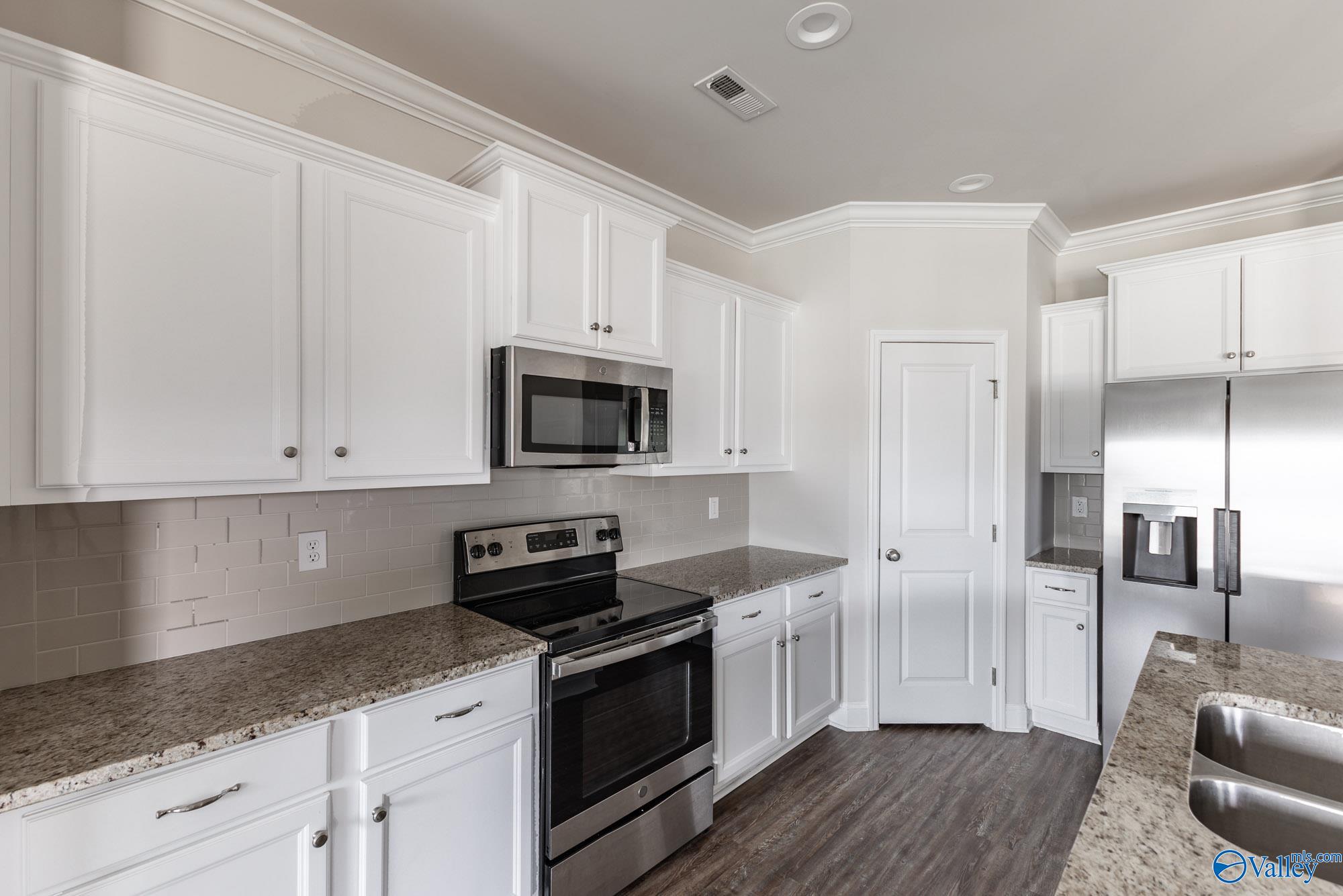 3207 Jordan Farm Circle, Huntsville, Alabama image 13