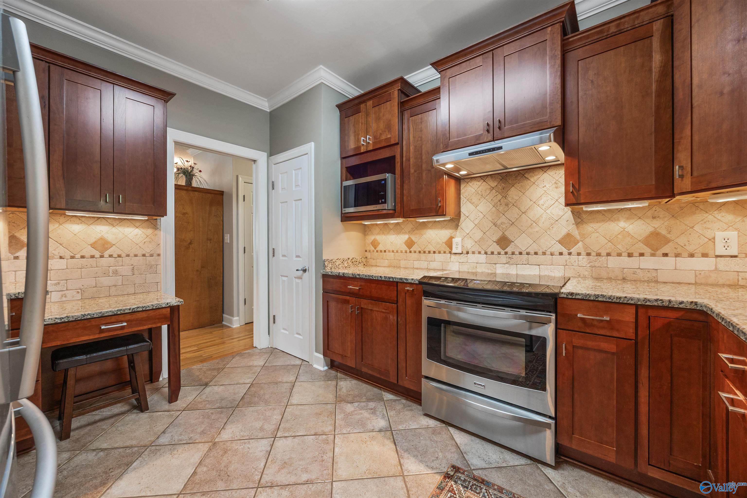685 Highland Drive, Madison, Alabama image 10