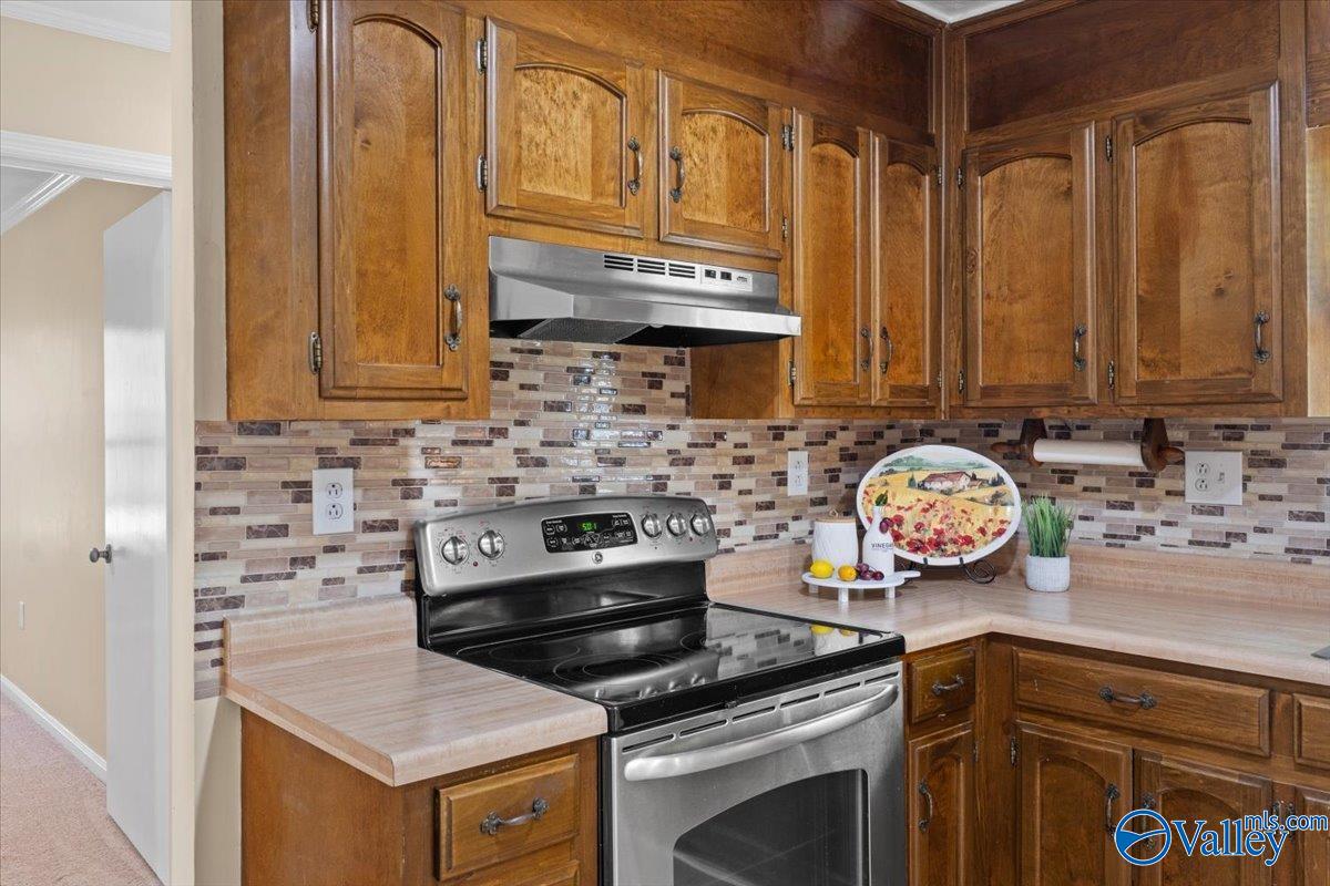7516 SW Clubfield Drive, Huntsville, Alabama image 12