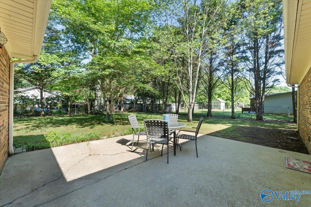 7516 SW Clubfield Drive, Huntsville, Alabama image 24