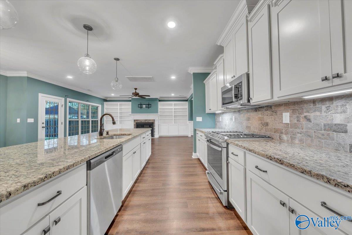 216 Somerscape Drive, Huntsville, Alabama image 7