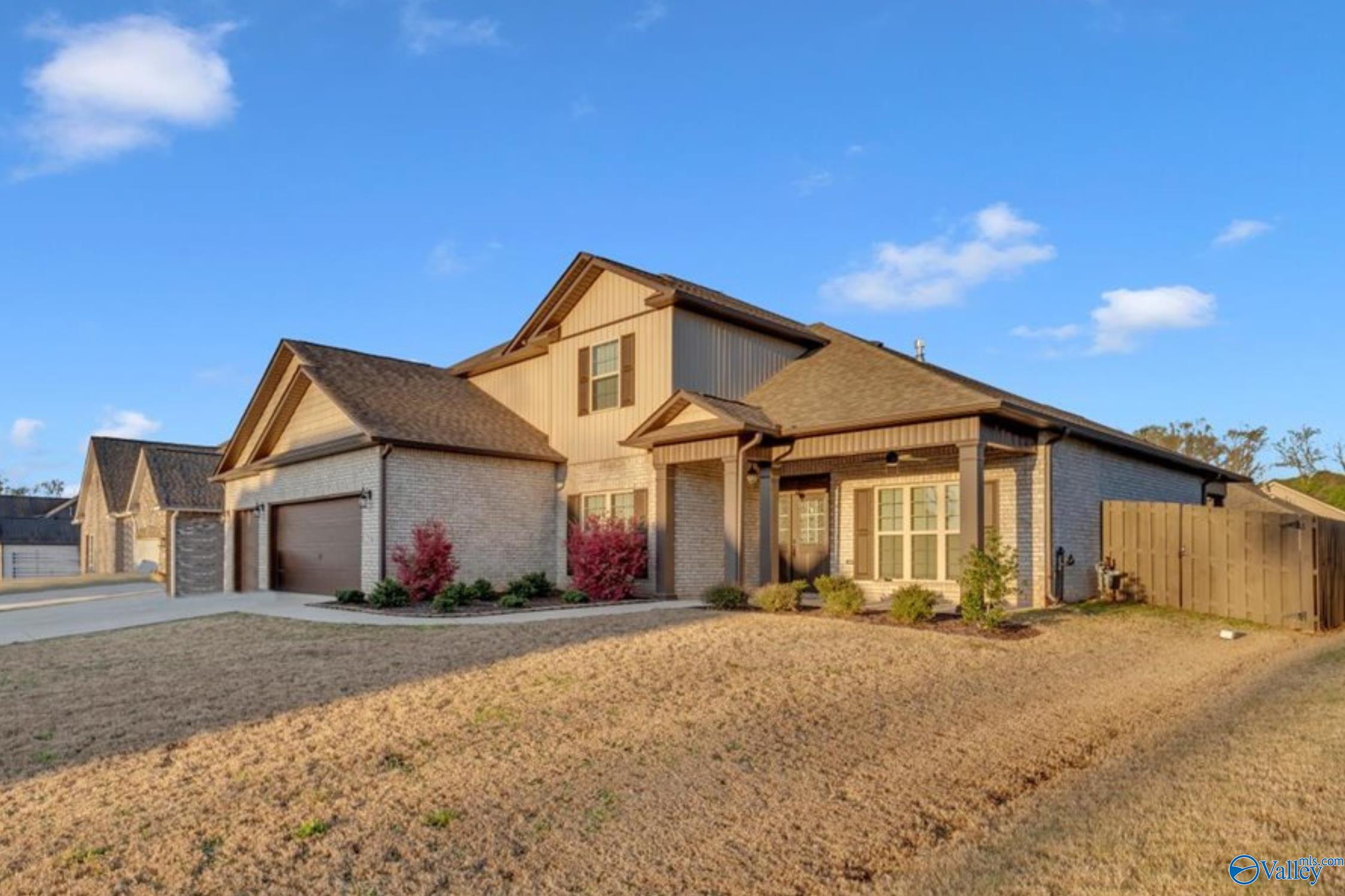 216 Somerscape Drive, Huntsville, Alabama image 1