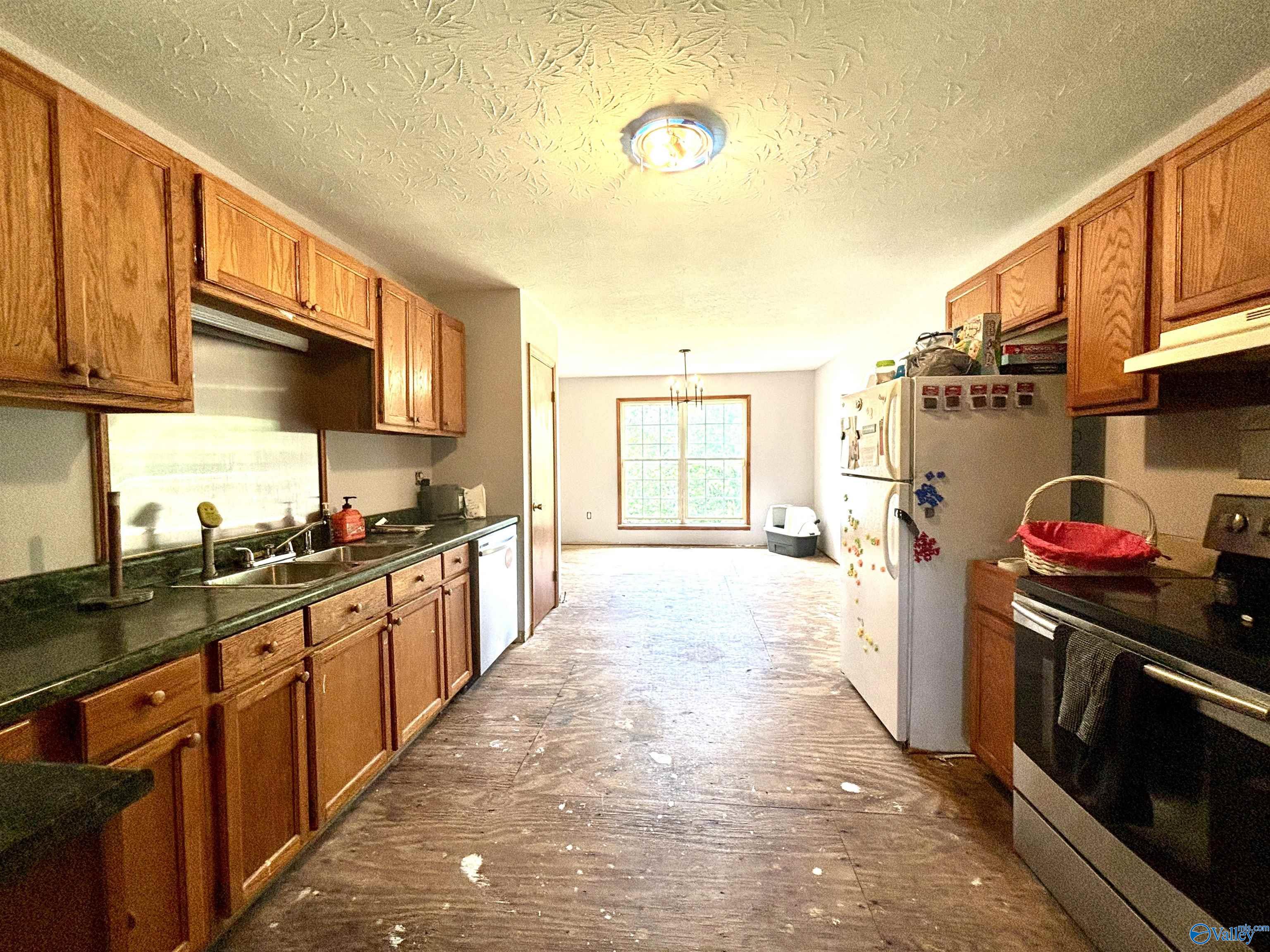 1315 Old Sheffield Gap Road, Attalla, Alabama image 6