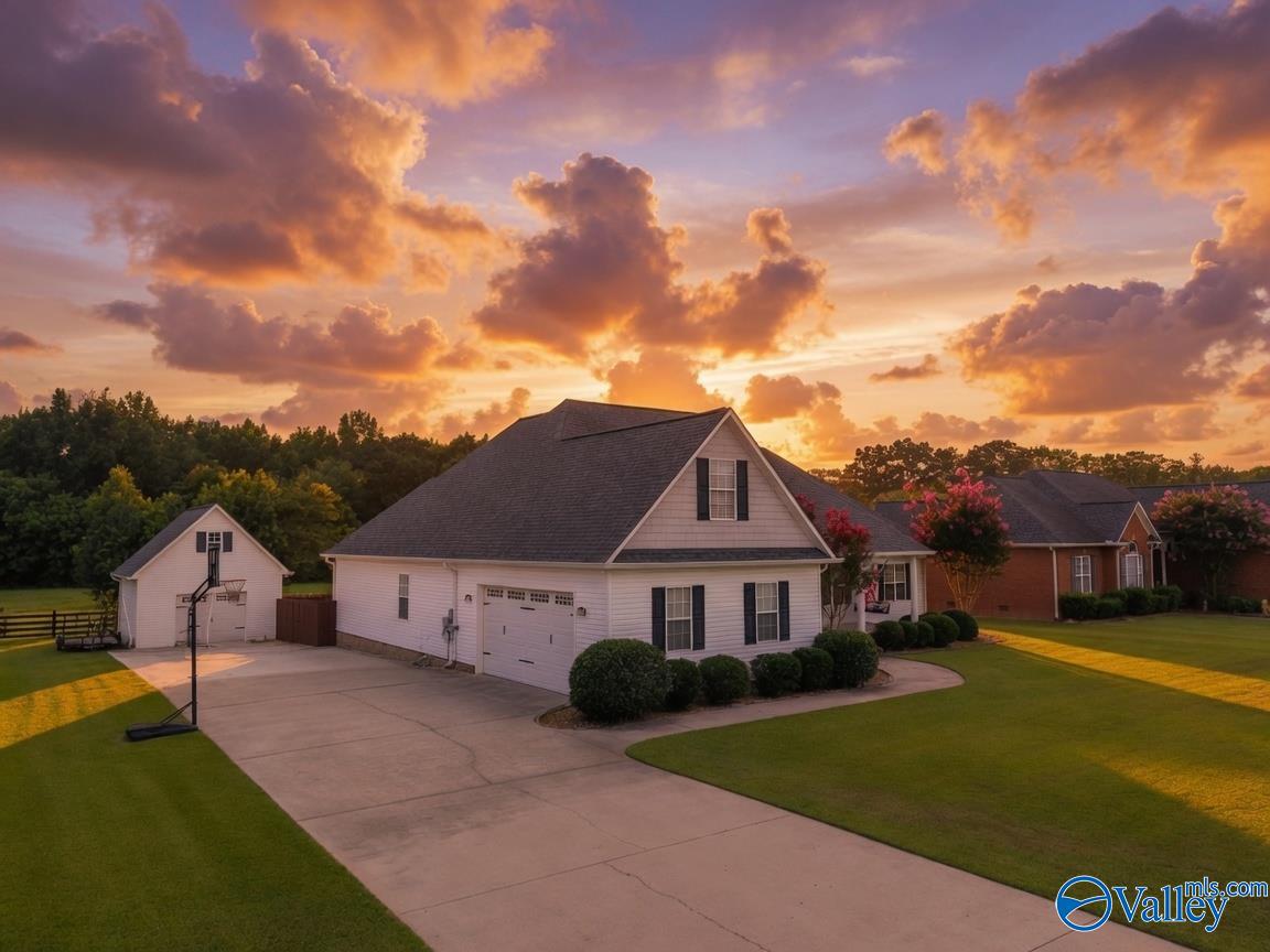 125 Berkshire Lane