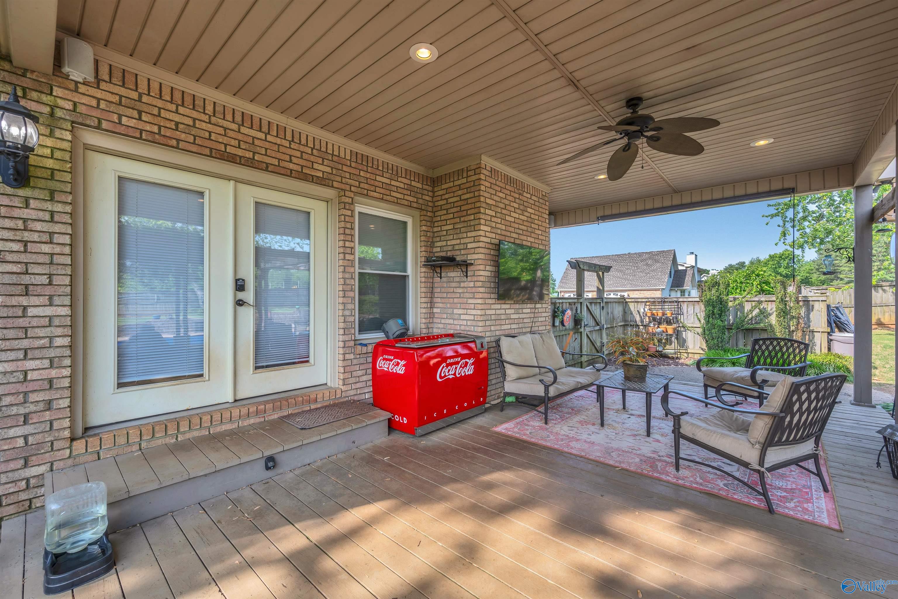 9176 Turtle Point Drive, Killen, Alabama image 46