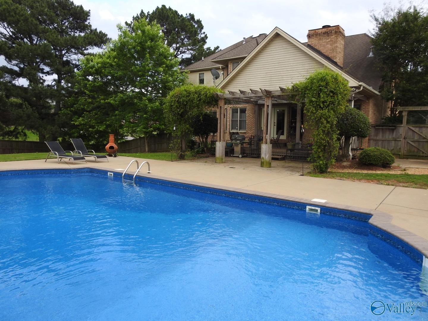 9176 Turtle Point Drive, Killen, Alabama image 8