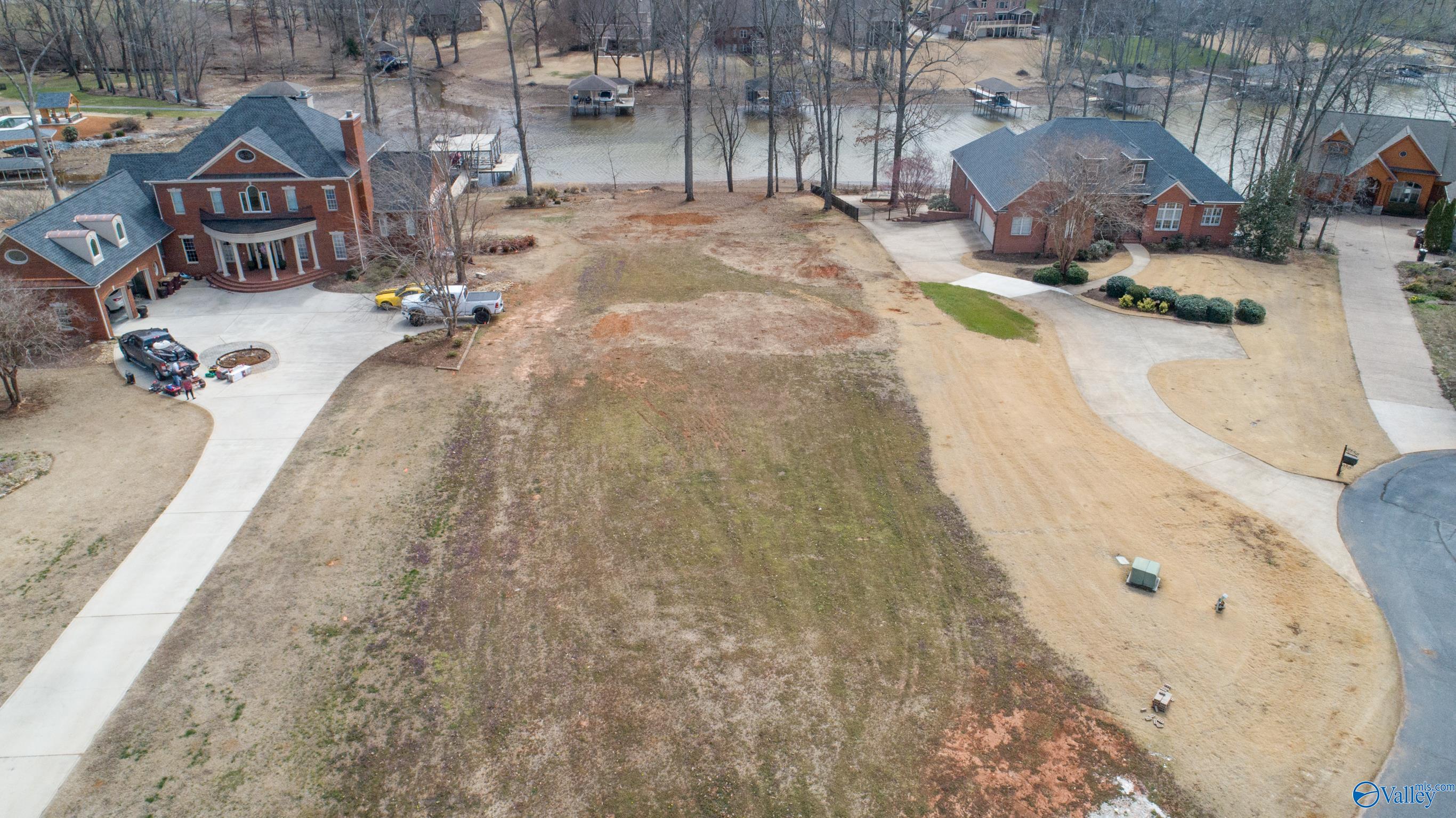 18 Brigadoon Drive, Athens, Alabama image 8