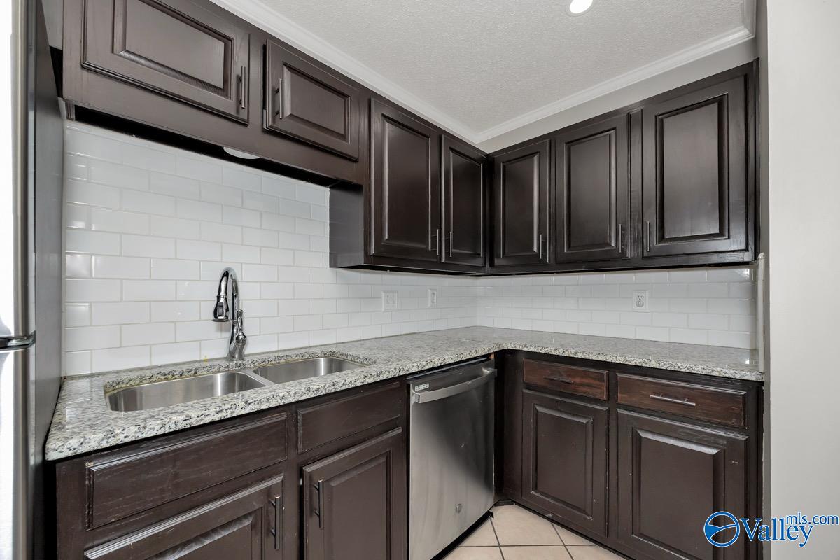 1809 Liberty Drive 1809